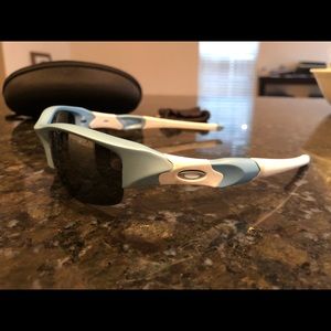 Oakley light blue women’s flak jackets